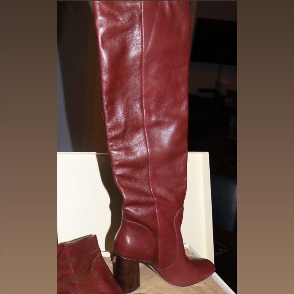 ZENDAYA CHERRY RED LEATHER BOOTS WITH WOODEN HEEL